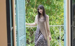 10一14younggir中国